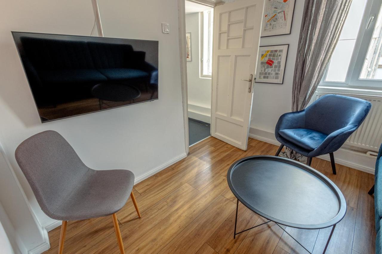 First Hostel Bucur 21 Bucureşti Eksteriør bilde